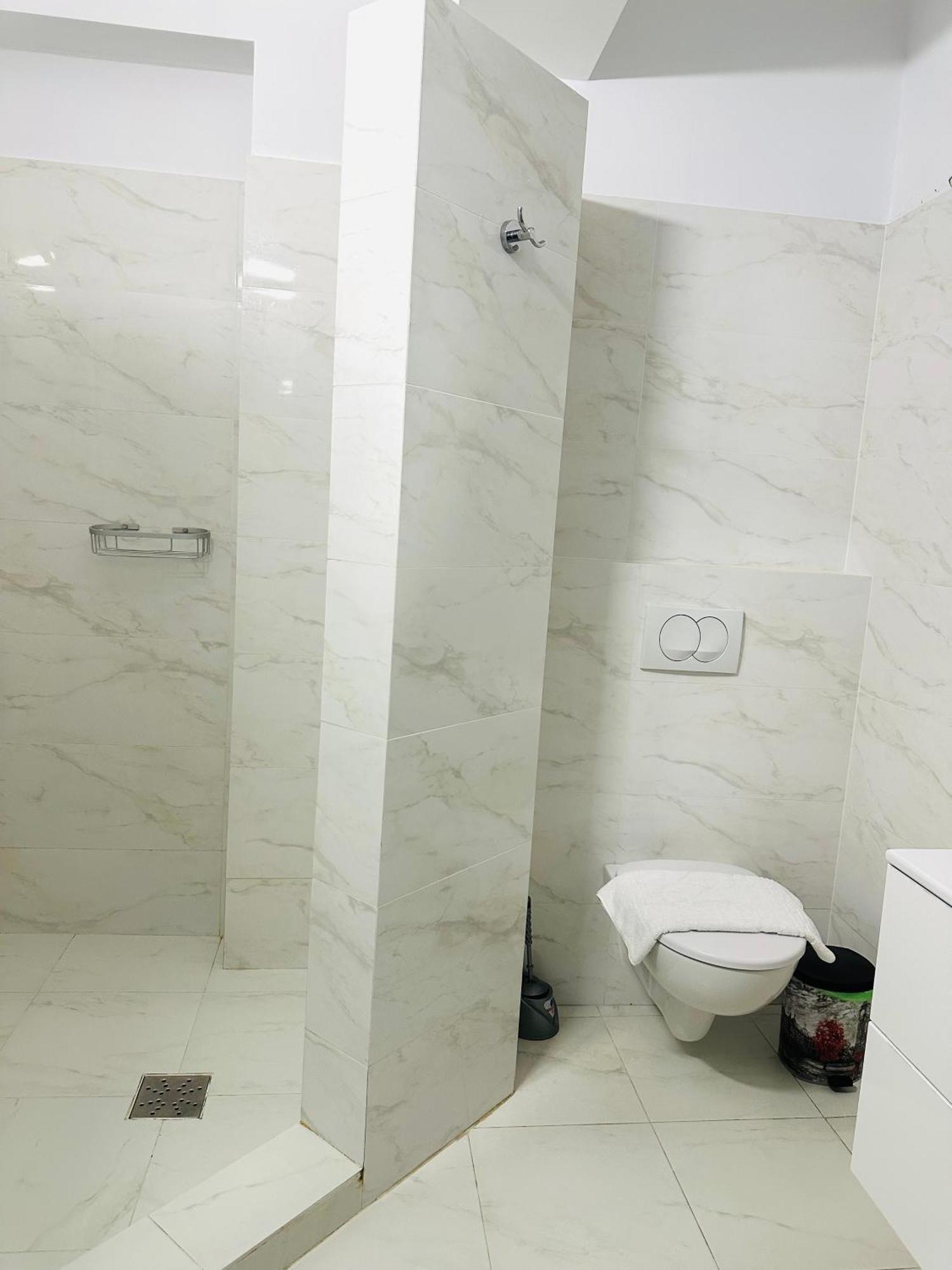 Victory Luxury Apartments 艾福雷诺德 外观 照片